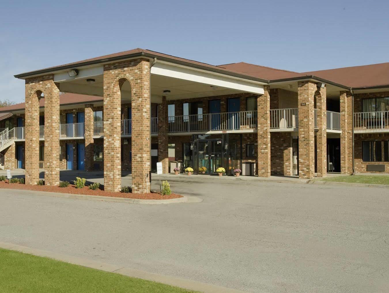 Americas Best Value Inn - Chesapeake Exterior foto